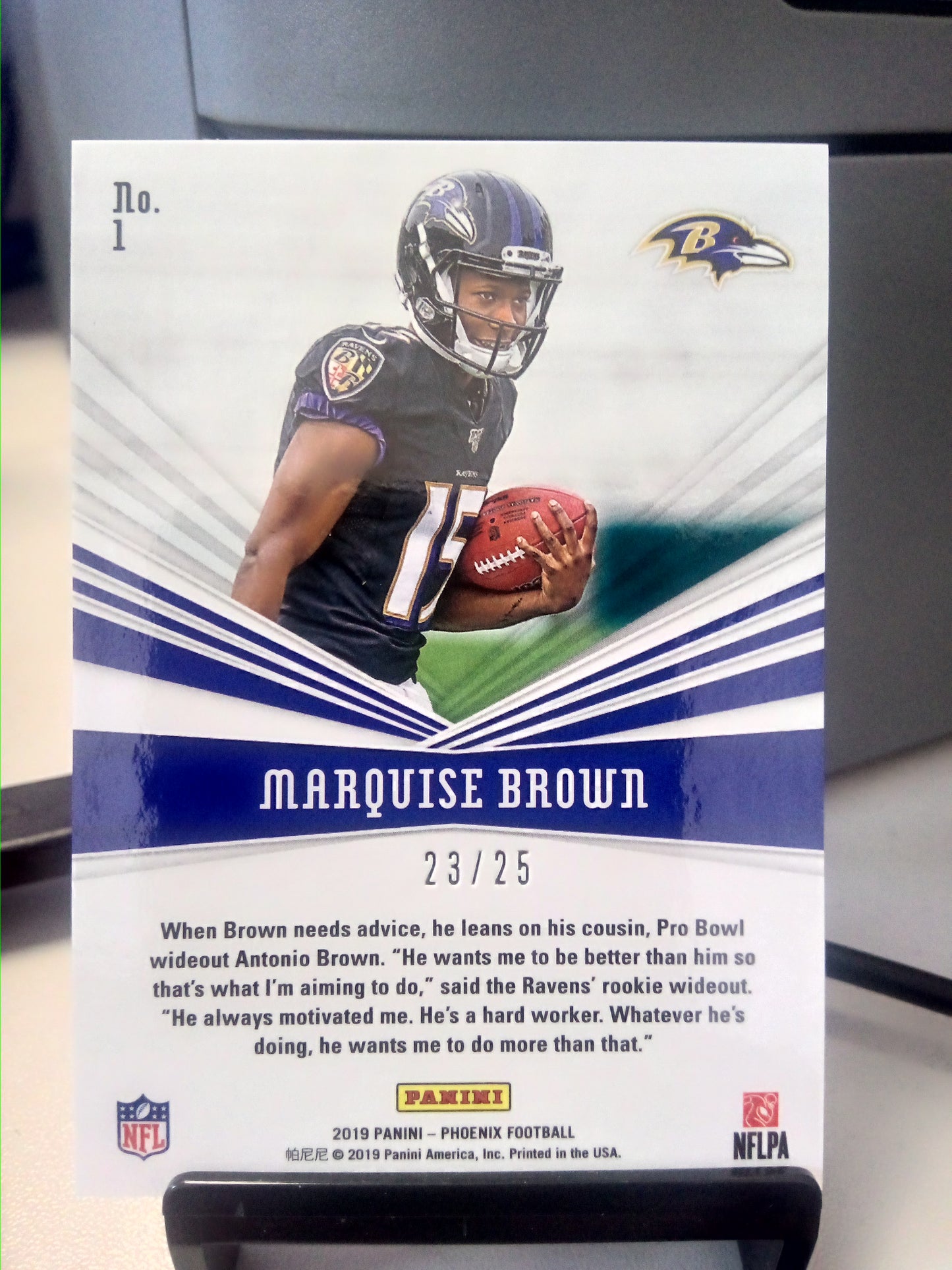 2019 Panini Phoenix * Marquise Brown * #23/25 Catching Fire Green #1