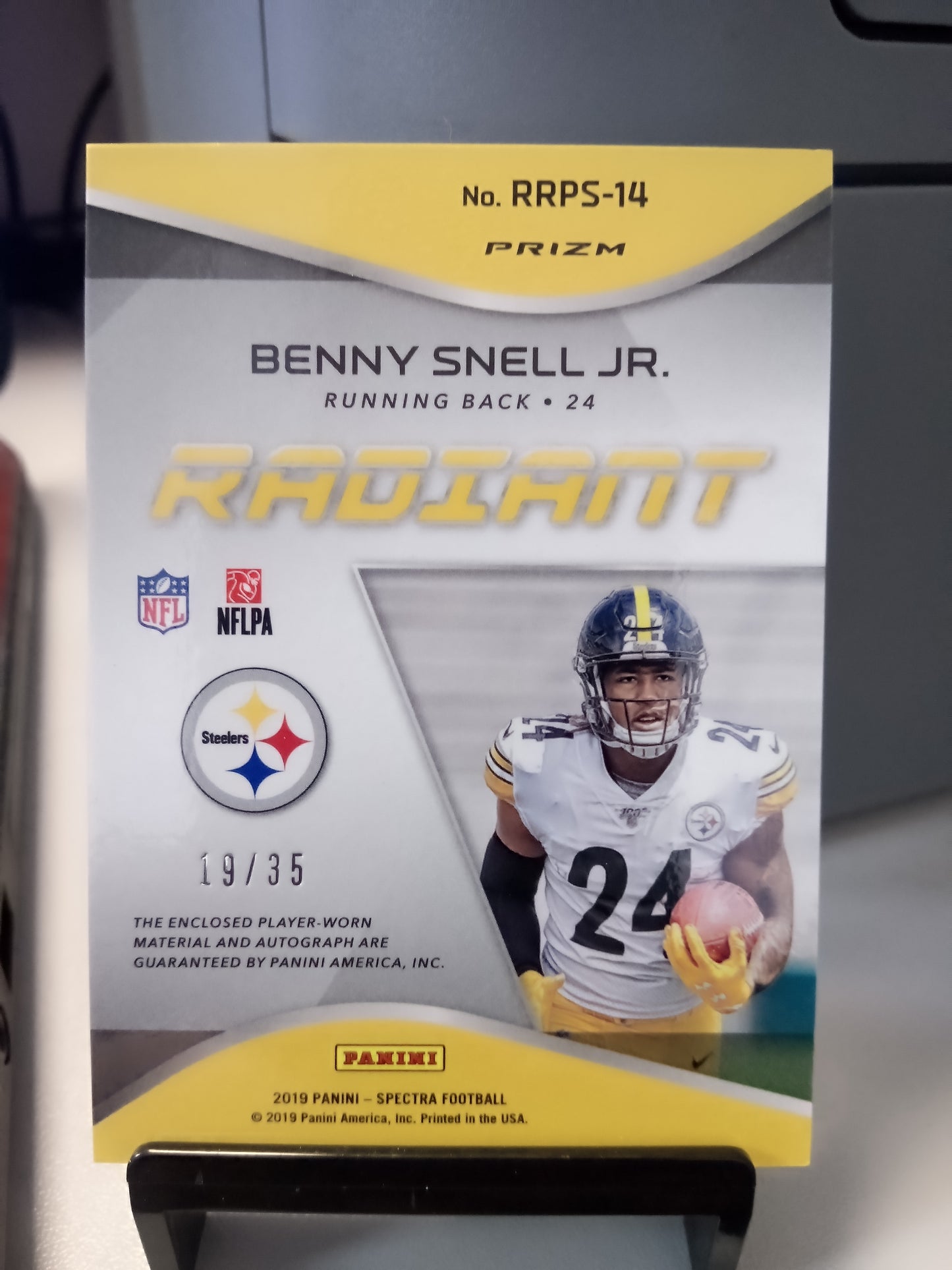 2019 Panini Spectra * Benny Snell Jr * #19/35 Neon Purple Radiant RPA #RRPS-14