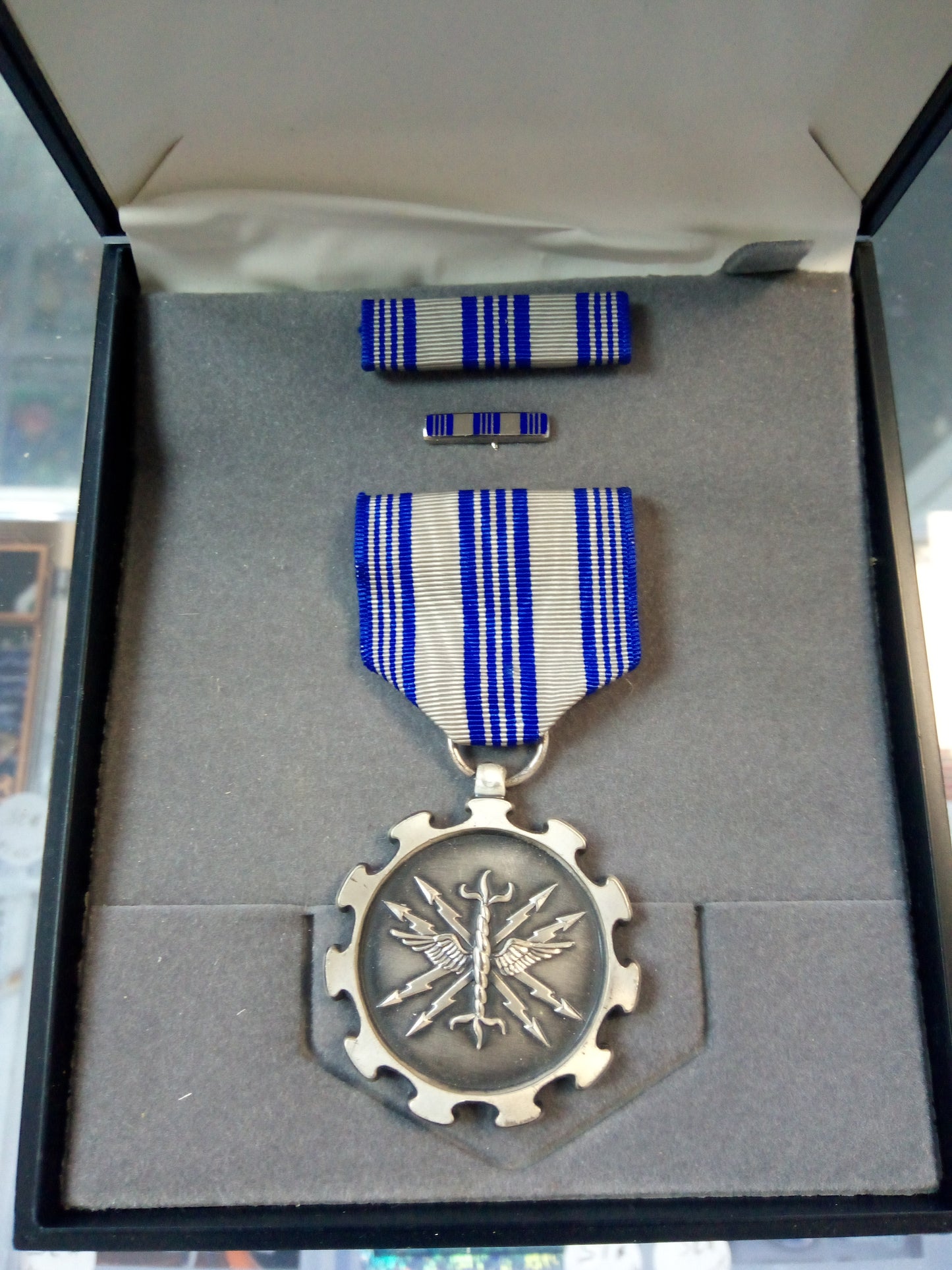US Air Force "Meritorious Achievement" Service Medal Award In Case