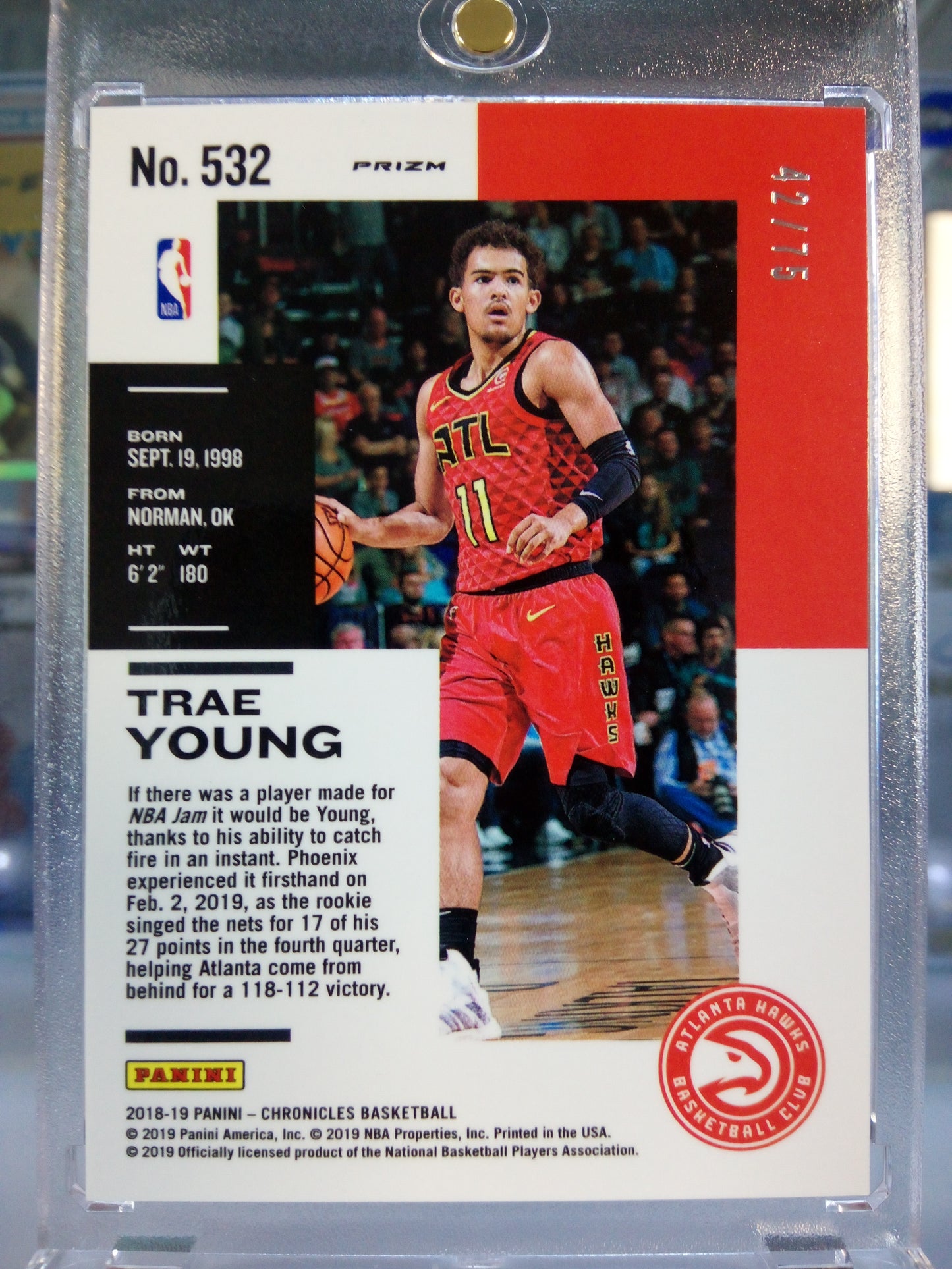 208-19 Panini Chronicles * Trae Young * #42/75 Pink Opti-chrome RC #532