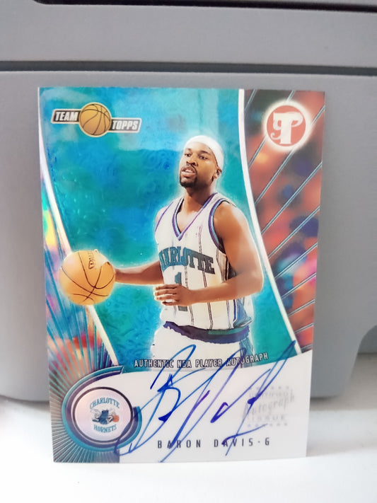 2001-02 Topps Pristine * Baron Davis * Refractor Auto #A-BD