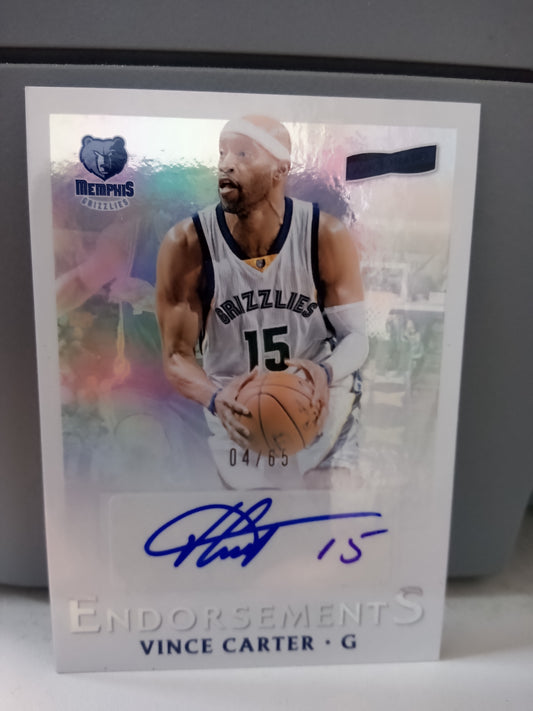 2016-17 Panini Aficionado * Vince Carter * #04/65 Endorsements Auto #18