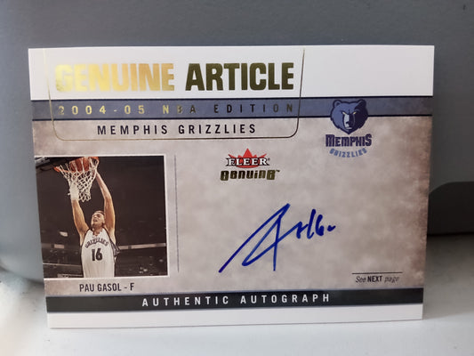 2004-05 Fleer Genuine Article * Pau Gasol * #09/20 Gold Auto #GAA/PG