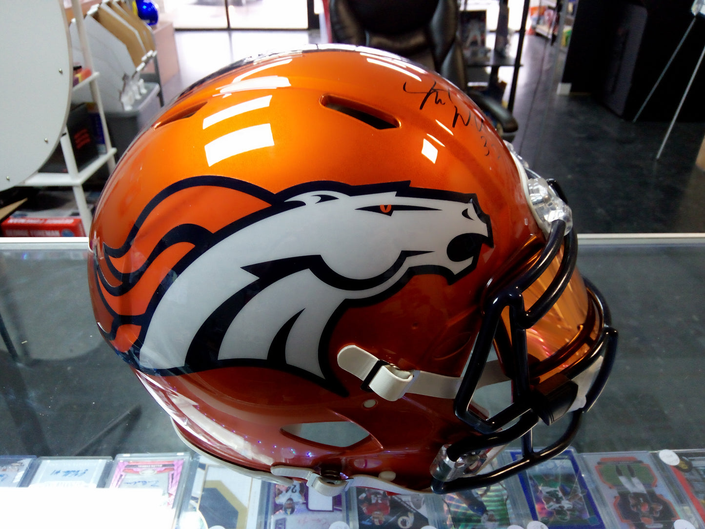 Javonte Williams Signed Full Size Denver Broncos Helmet * Beckett