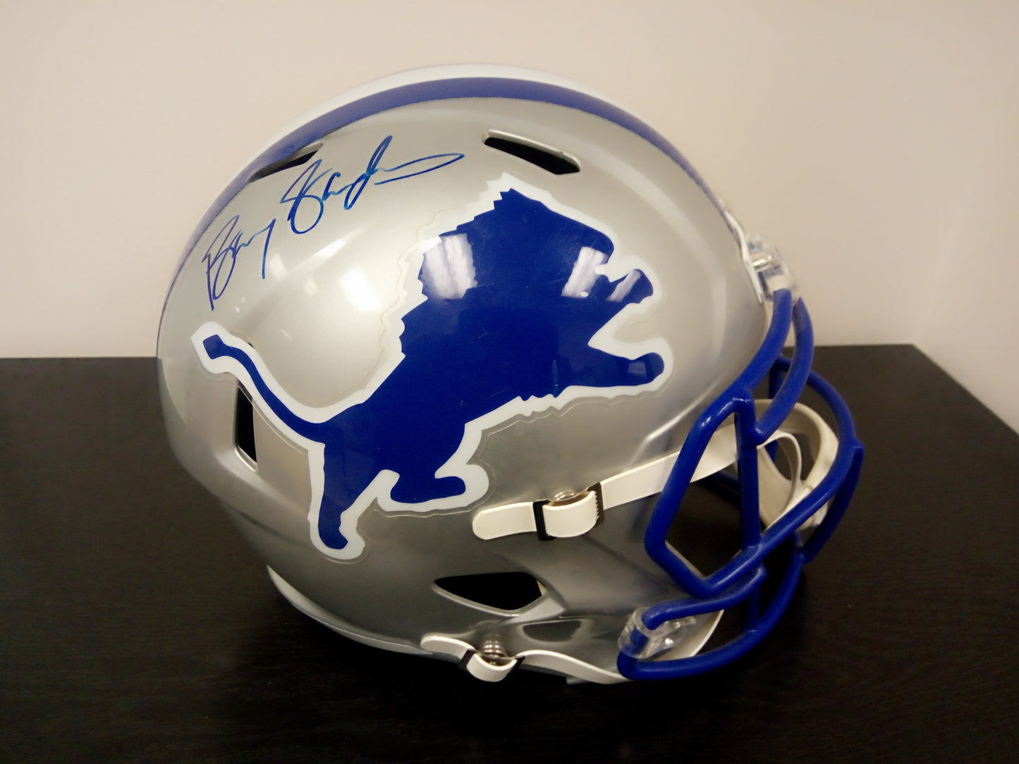 Barry Sanders Signed Full Size Detroit Lions Helmet