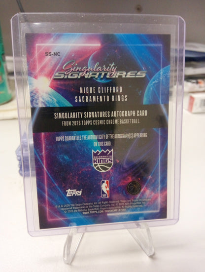 2025-26 Topps Chrome Cosmic * Nique Clifford * #32/50 Gold Velocity RC Auto #SS-NC