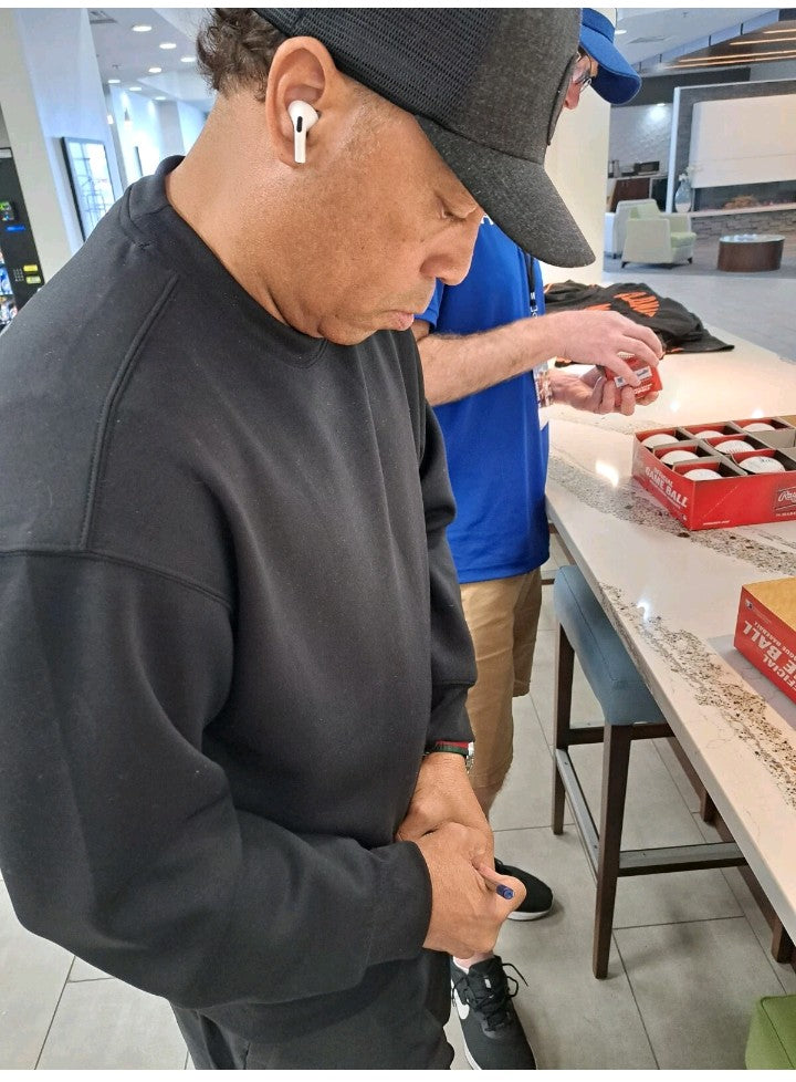 Roberto Alomar Jr Signed Rawlings Gold Glove OML Baseball * Schwartz